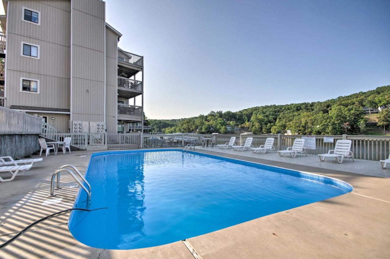 Lakefront Osage Beach Condo With Community Pool Exterior photo